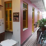 Hostel - A Grande Morada